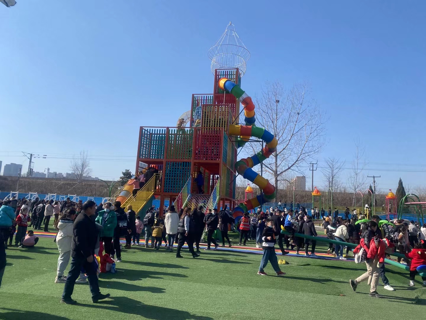 飛天城堡組合（hé）滑梯無動力樂園 (32)